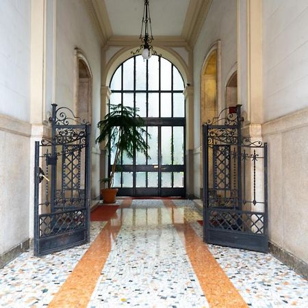 Апартаменты Caseospitali - Polaris Nuovo Bilocale Stazione Mi Милан Экстерьер фото